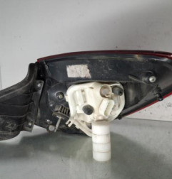 Feu arriere principal gauche (feux) OPEL ASTRA J Photo n°4