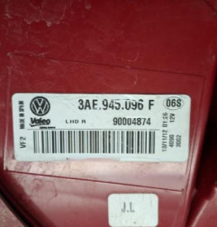 Feu arriere principal droit (feux) VOLKSWAGEN PASSAT 6 Photo n°1