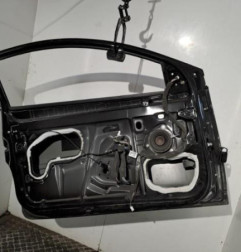 Porte avant gauche RENAULT MEGANE 3 Photo n°1