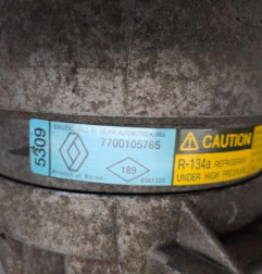 Compresseur clim RENAULT SCENIC 1