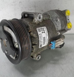 Compresseur clim OPEL ASTRA J Photo n°3