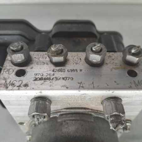 Bloc ABS (freins anti-blocage) NISSAN JUKE 2 Photo n°1