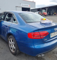 Feu arriere secondaire gauche (feux) AUDI A4 3 Photo n°9