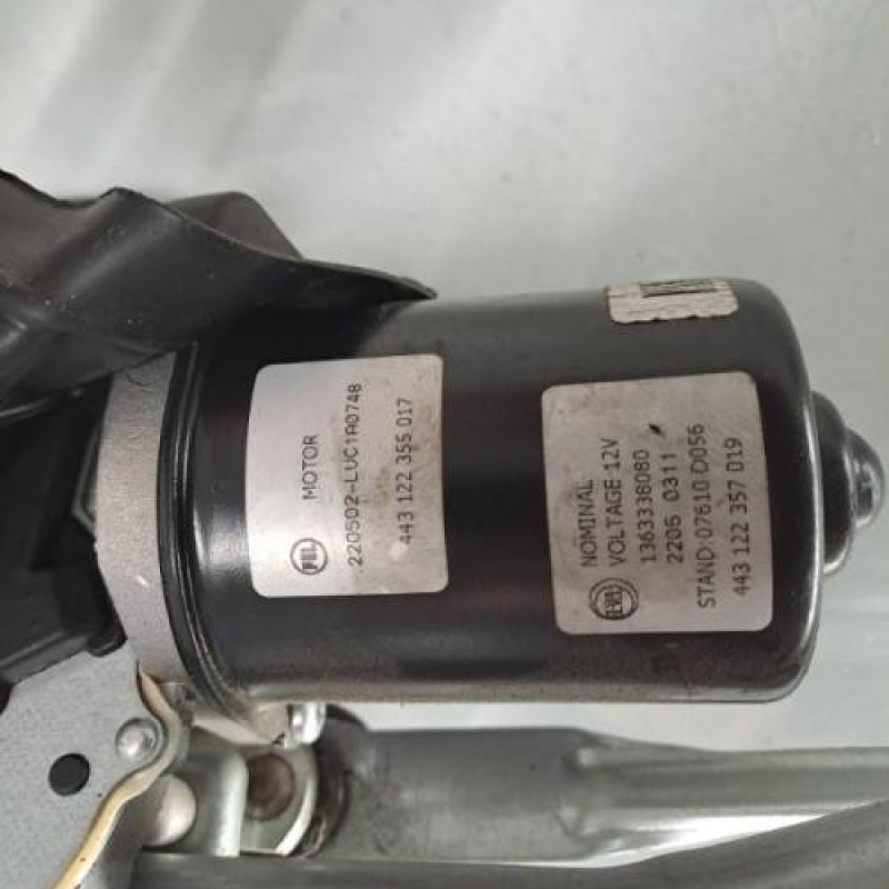 Moteur essuie glace avant OPEL MOVANO C