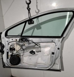 Porte avant droit PEUGEOT 407 Photo n°1