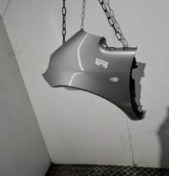 Aile avant gauche MERCEDES CLASSE A 168 Photo n°1