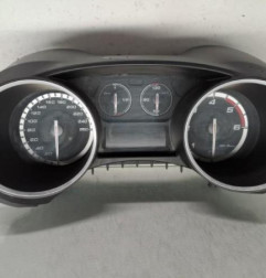 Compteur ALFA ROMEO GIULIETTA 2 Photo n°4