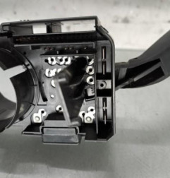 Commodo d'essuie glaces VOLKSWAGEN POLO 4 Photo n°3