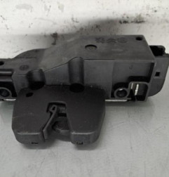 Serrure de coffre PEUGEOT 407 Photo n°1