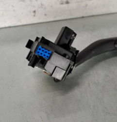 Commodo d'essuie glaces VOLKSWAGEN GOLF 5 Photo n°3