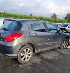 Malle/Hayon arriere PEUGEOT 308 1 Photo n°9