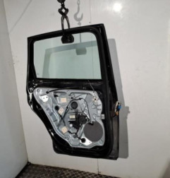 Porte arriere gauche VOLKSWAGEN POLO 4 Photo n°1