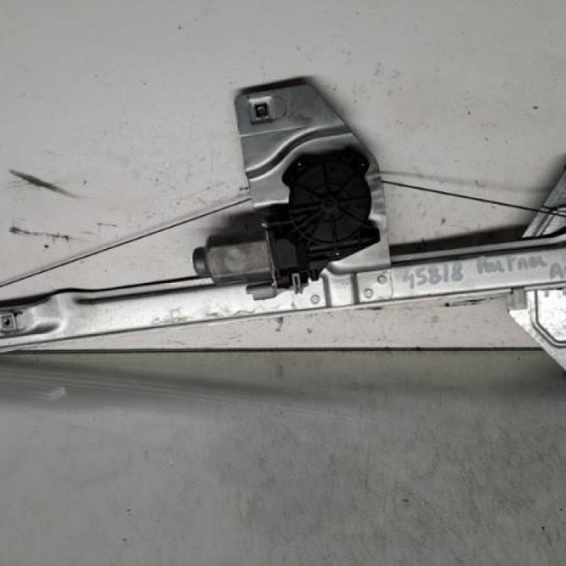 Leve vitre electrique avant droit PEUGEOT PARTNER 2