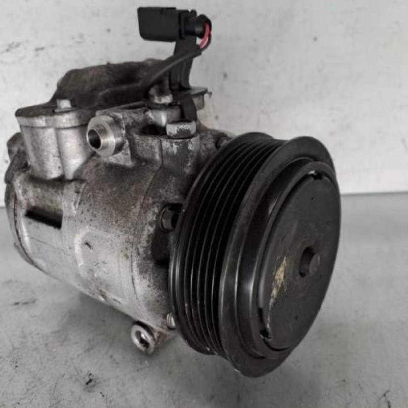 Compresseur clim VOLKSWAGEN POLO 5