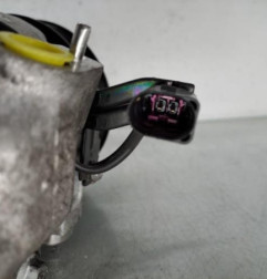 Compresseur clim VOLKSWAGEN POLO 5