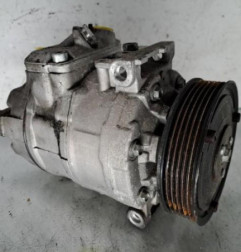 Compresseur clim VOLKSWAGEN GOLF 6 Photo n°3