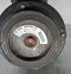 Compresseur clim BMW SERIE 1 E87 Photo n°4