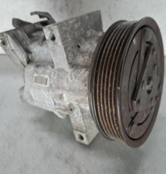 Compresseur clim DACIA LODGY Photo n°3