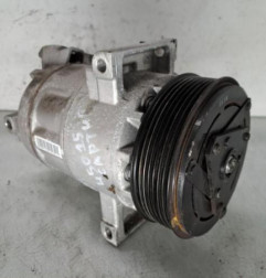 Compresseur clim RENAULT CAPTUR 1 Photo n°1