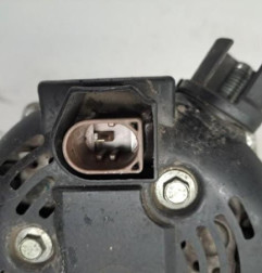 Alternateur FORD B-MAX Photo n°1