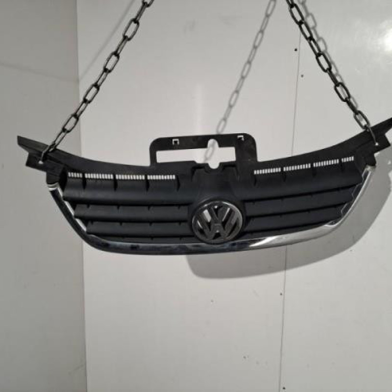 Calandre VOLKSWAGEN TOURAN 1