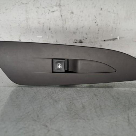 Interrupteur de leve vitre avant droit RENAULT ESPACE 5