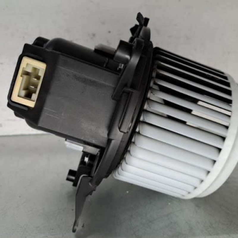 Ventilateur chauffage PEUGEOT 5008 2
