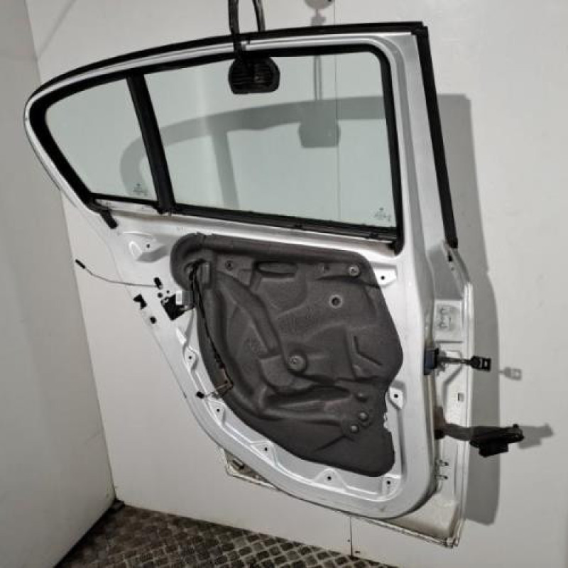 Porte arriere gauche BMW SERIE 1 E87
