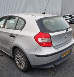 Porte avant droit BMW SERIE 1 E87 Photo n°9