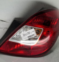 Feu arriere principal droit (feux) OPEL CORSA D Photo n°1