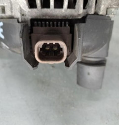 Alternateur OPEL CORSA E Photo n°1