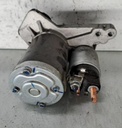 Demarreur RENAULT CLIO 4 Photo n°1