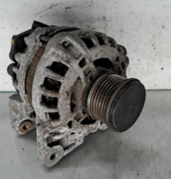 Alternateur DACIA LODGY Photo n°1