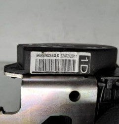 Ceinture avant droit PEUGEOT 207 Photo n°1