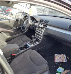 Feu arriere principal droit (feux) VOLKSWAGEN PASSAT 5 Photo n°6