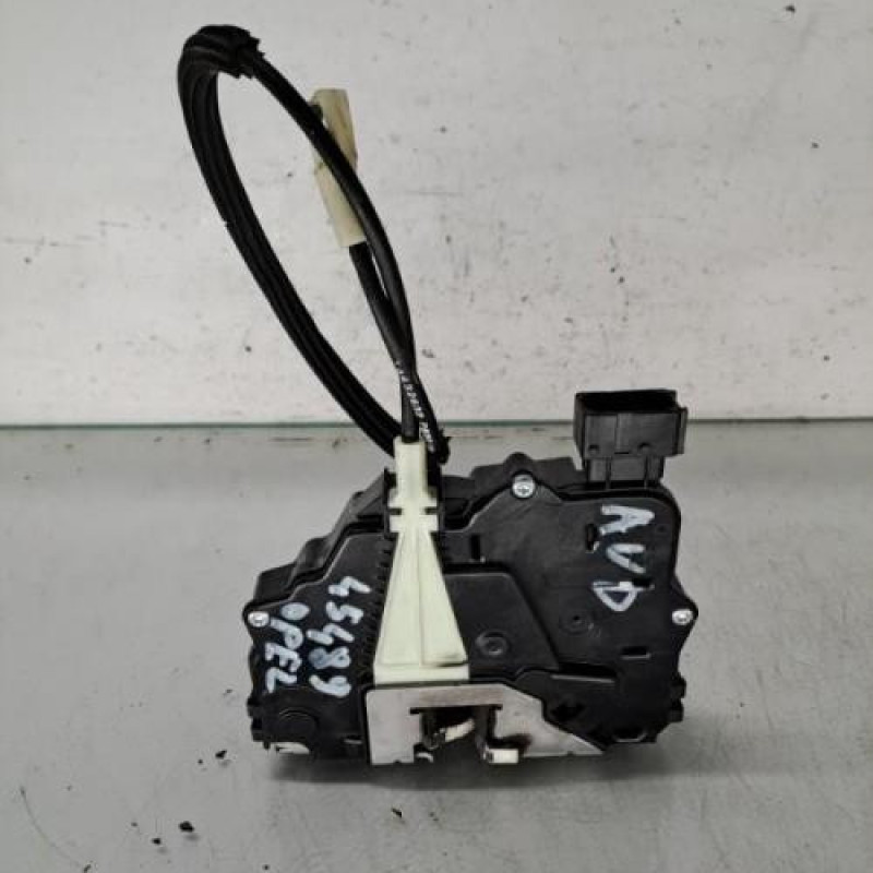 Serrure avant droit OPEL CORSA E