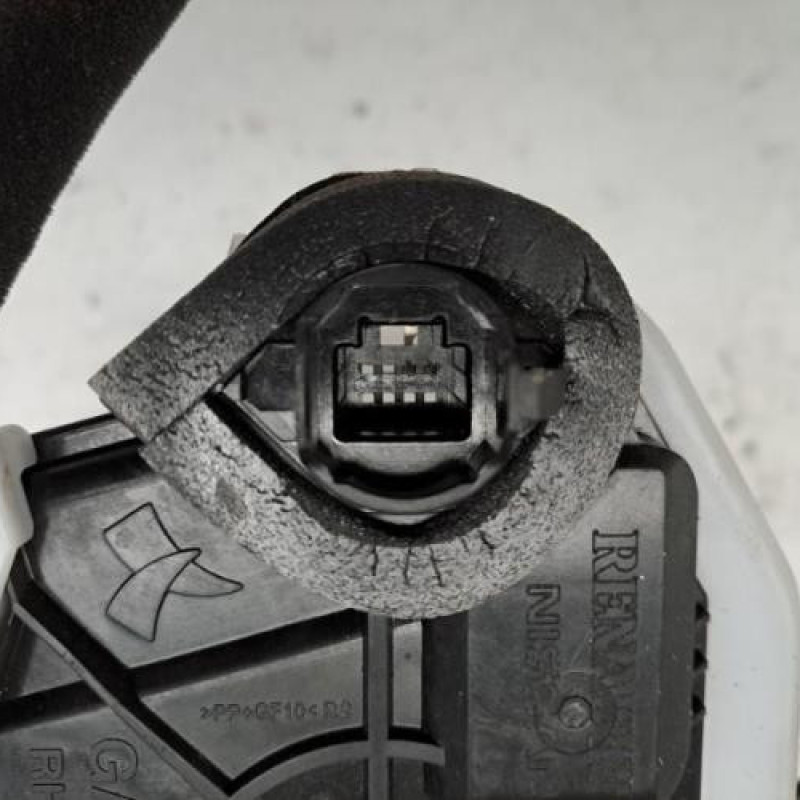 Serrure arriere droit NISSAN JUKE 2