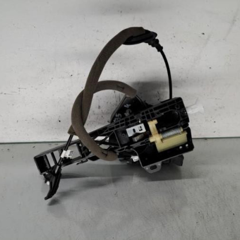 Serrure arriere droit RENAULT MEGANE 4