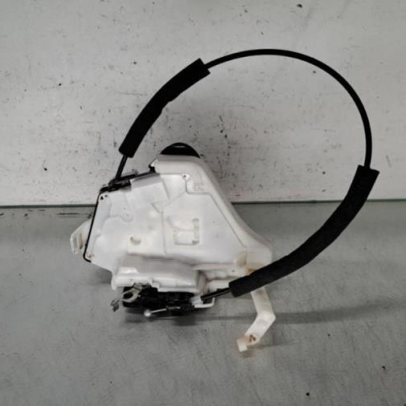 Serrure avant gauche NISSAN JUKE 2