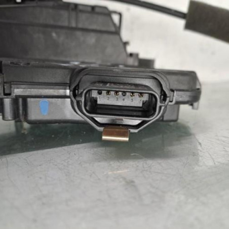 Serrure arriere droit RENAULT CAPTUR 1