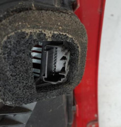 Feu arriere principal droit (feux) PEUGEOT 107 Photo n°3