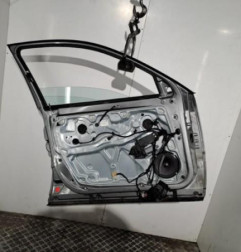 Porte avant gauche VOLKSWAGEN PASSAT 4 Photo n°1