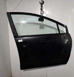 Porte avant droit TOYOTA COROLLA VERSO 2 Photo n°1