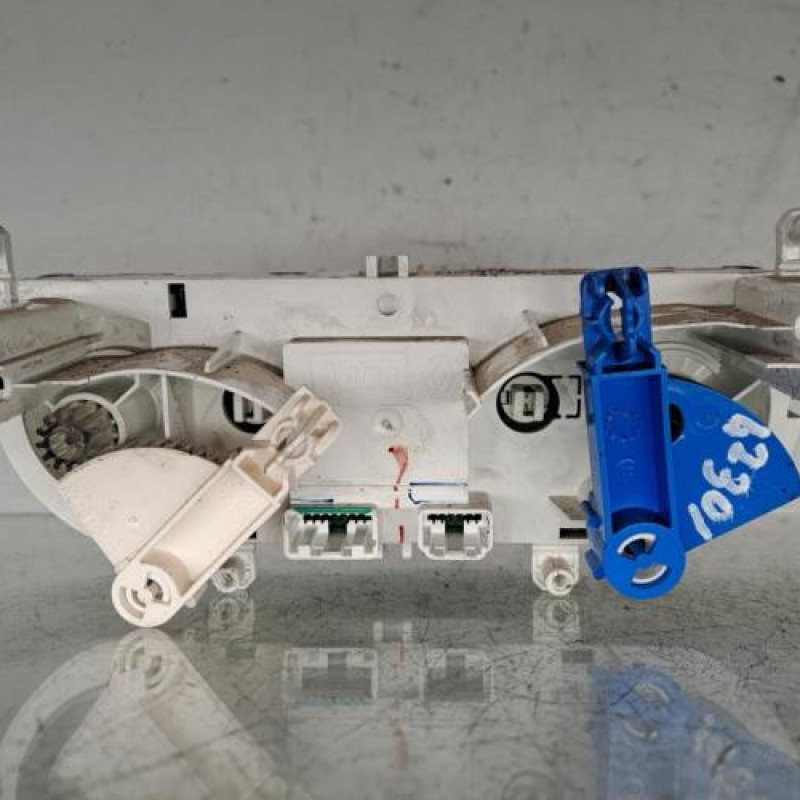 Commande chauffage RENAULT CLIO 4