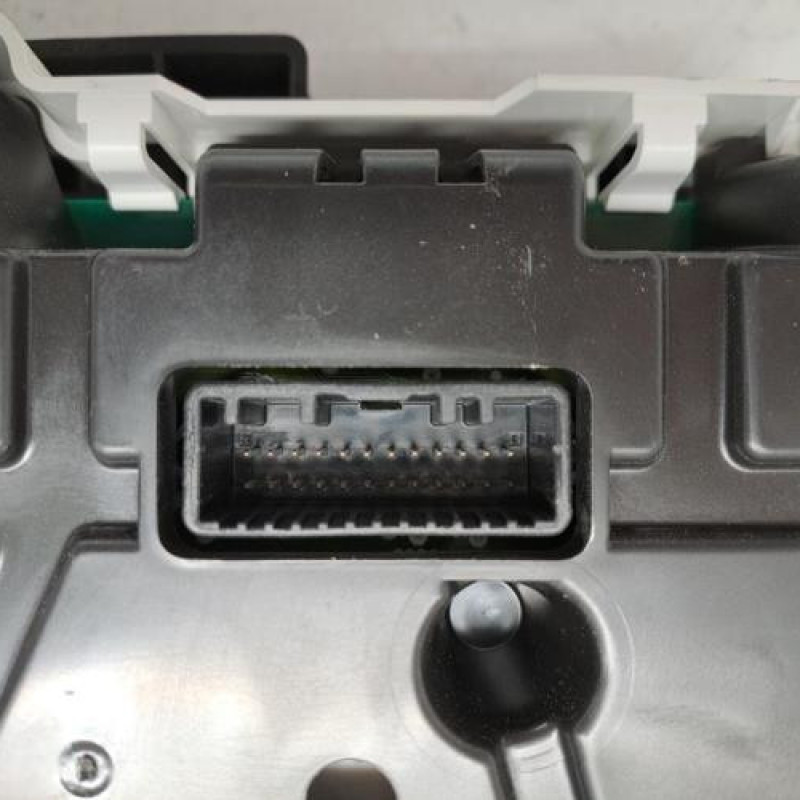 Compteur NISSAN NV300