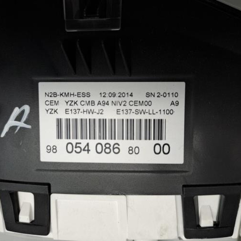 Compteur PEUGEOT 2008 1