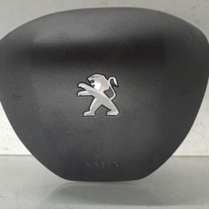 Air bag conducteur PEUGEOT 2008 1