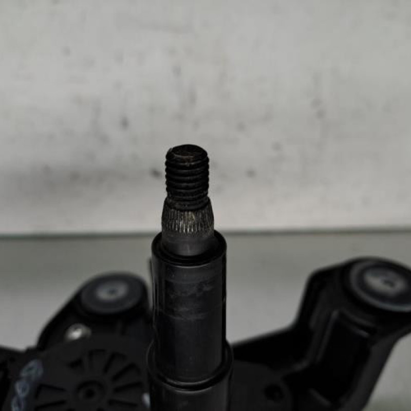 Moteur essuie glace arriere PEUGEOT 3008 2