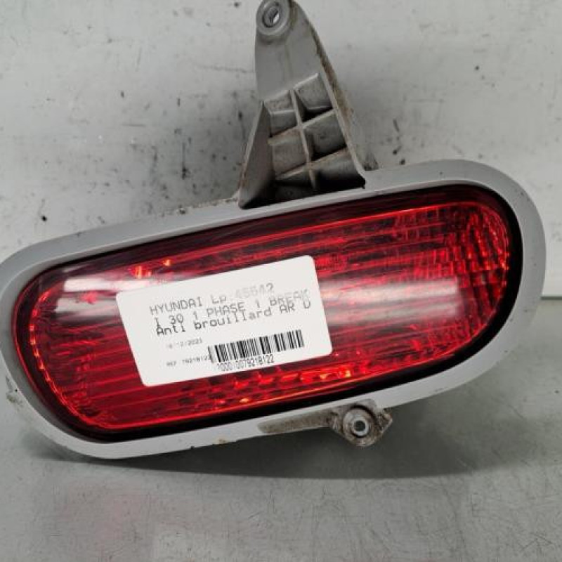 Anti brouillard arriere droit HYUNDAI I 30 1