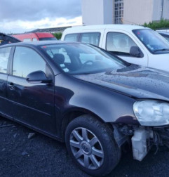 Porte avant droit VOLKSWAGEN GOLF 5 Photo n°4